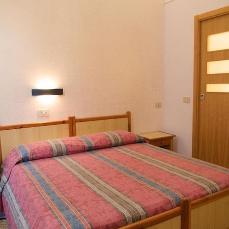 B&B Castiglia Palermo Esterno foto